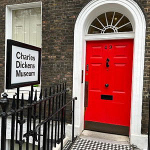 literary tour london