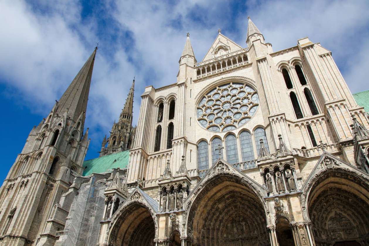 Chartres Private Tour - Day Trip from Paris with a ...