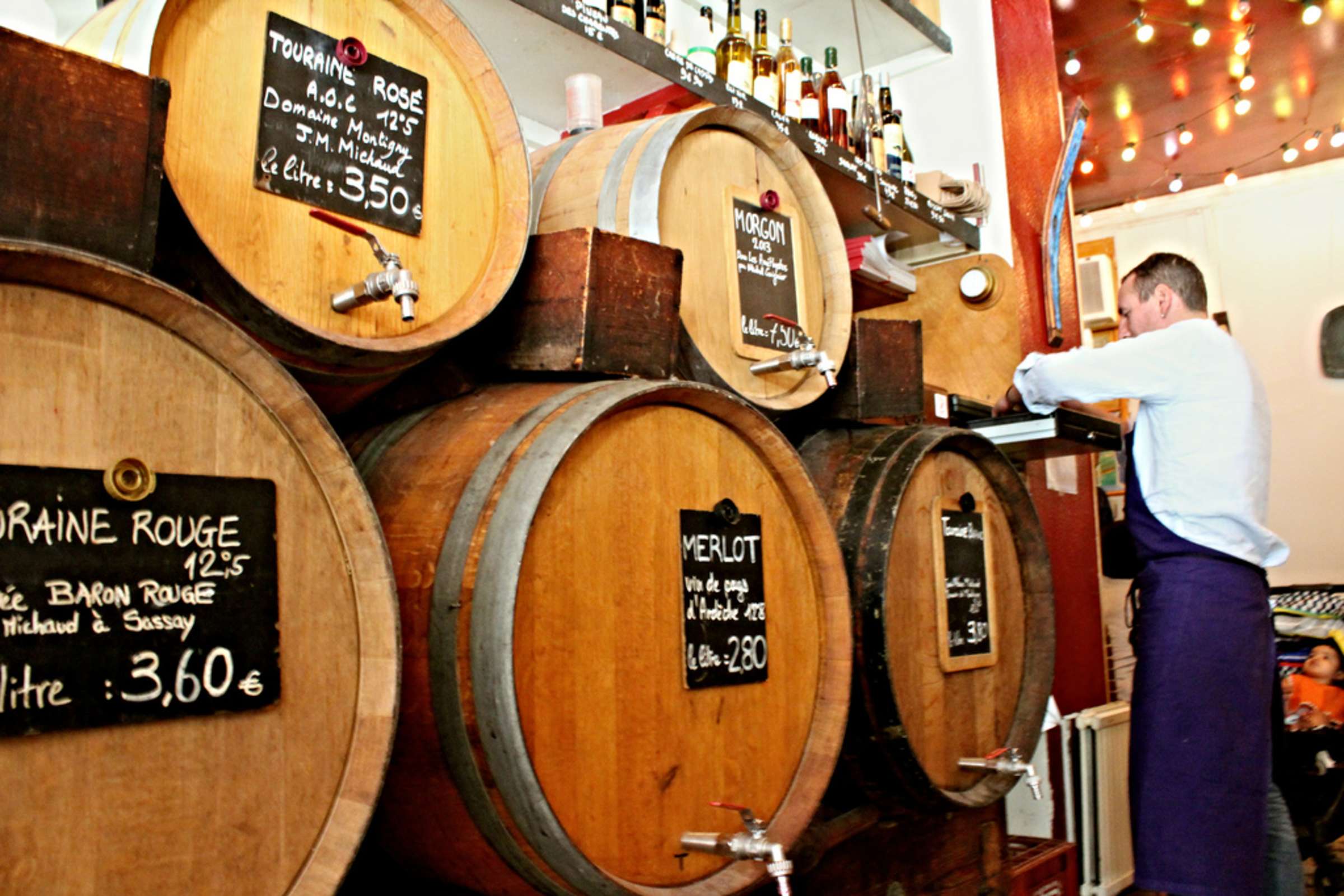 wine shop tours france