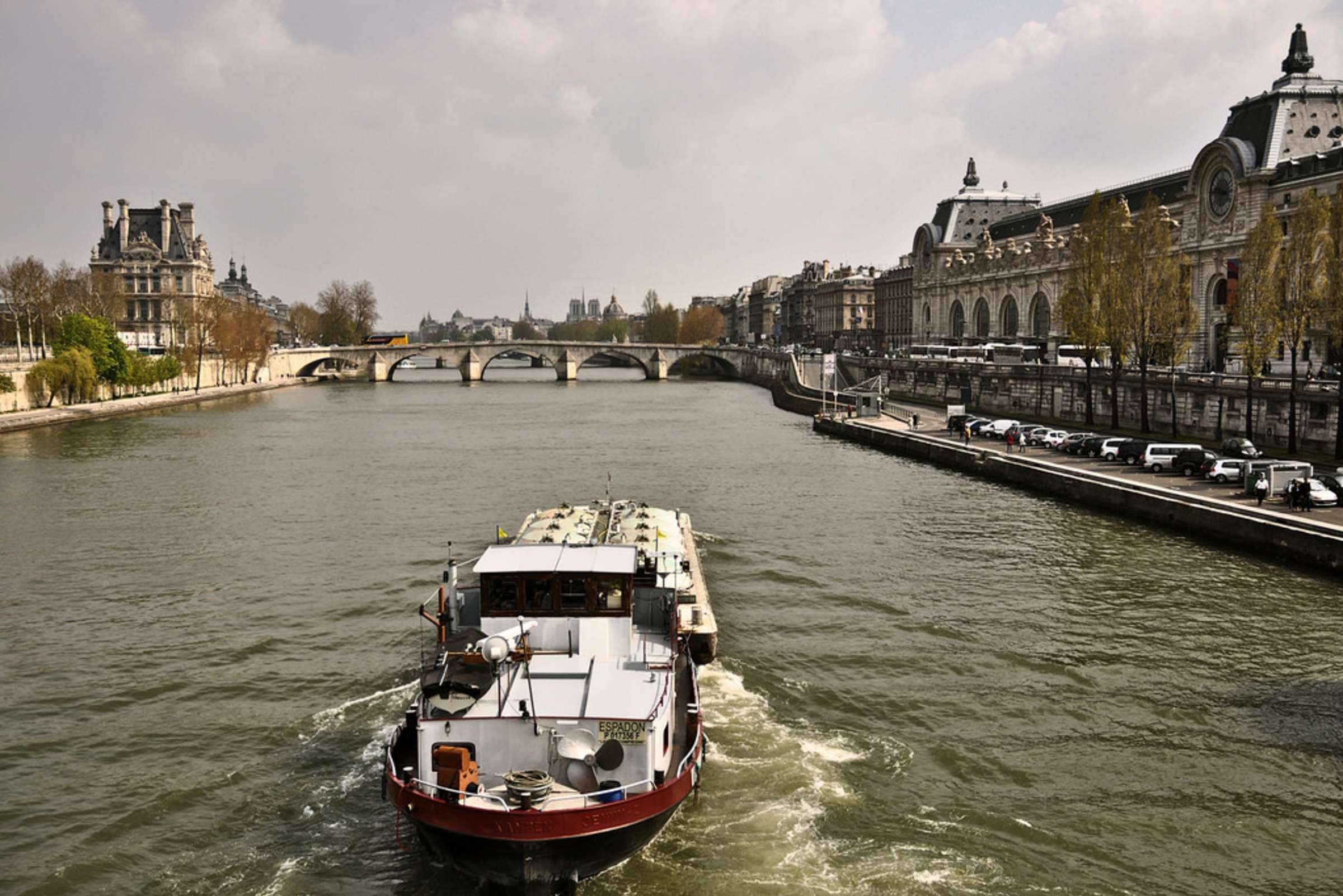 private seine boat tour paris