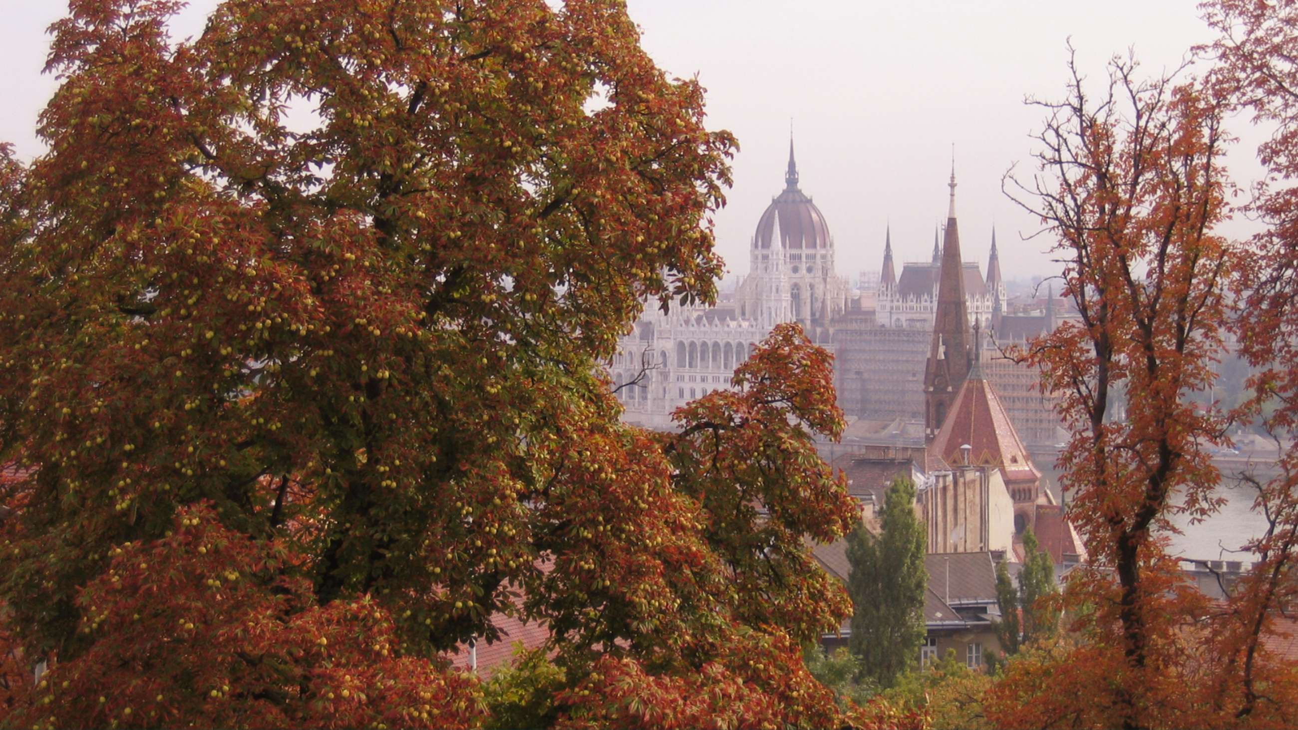 Budapest private tours and Budapest small group tours