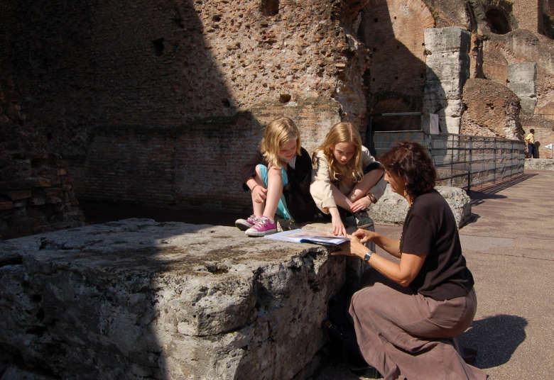Ancient Rome Tour for Kids: Discovering the Colosseum and Roman Forum