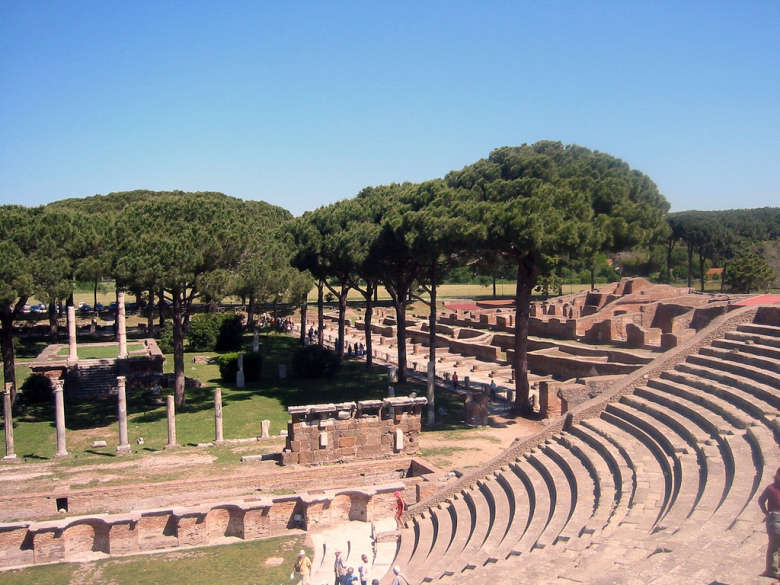 Half-Day Ostia Antica Archaeological Site Day Trip from Rome