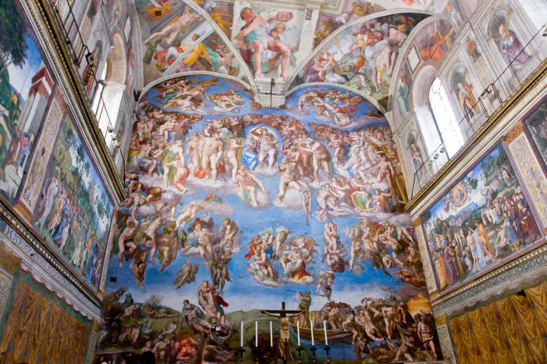 Vatican Highlights Tour with Sistine Chapel and Skip-the-Line Tickets