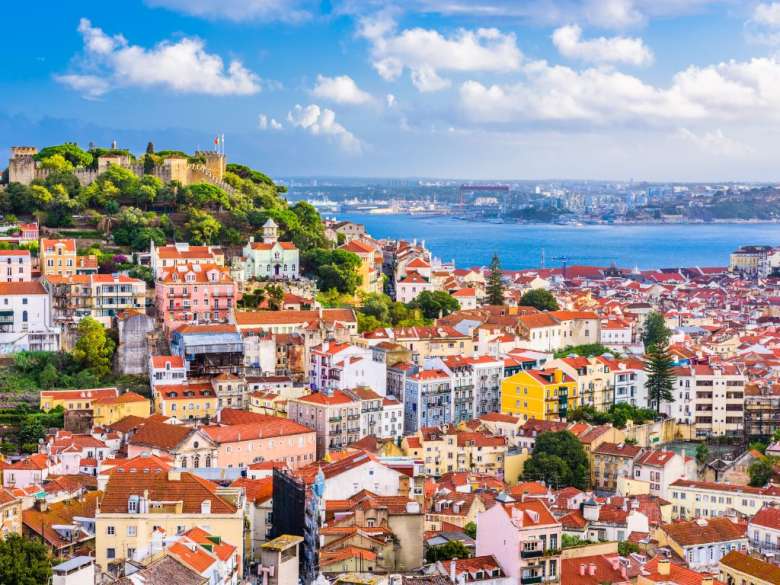 Lisbon in a Day Tour with Bairro Alto and a View of São Jorge Castle