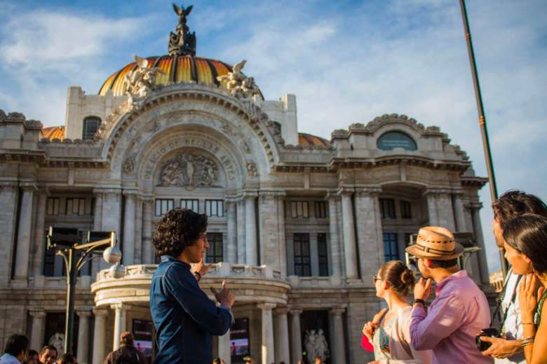 Introduction to Mexico City: Historic Center with Bellas Artes