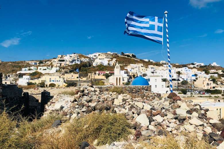 Santorini Archeology Half-Day Tour with Akrotiri Ruins