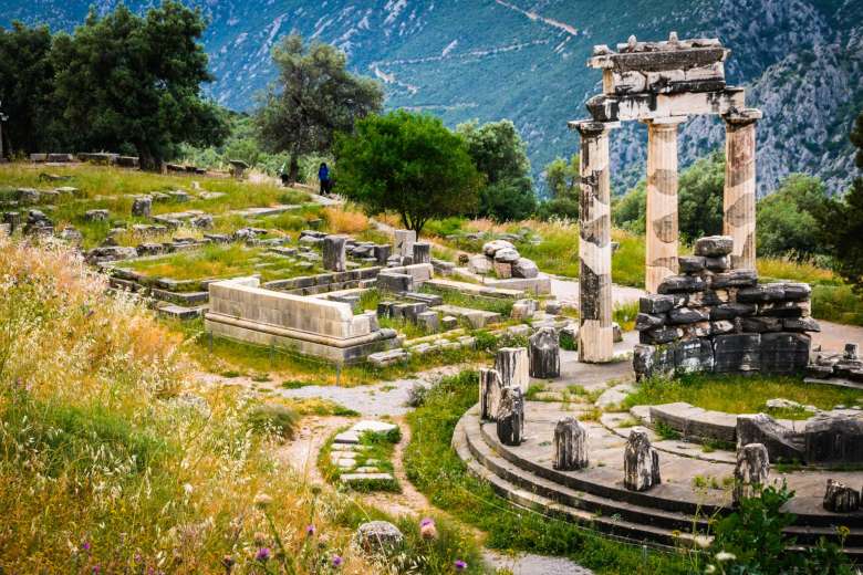 Full-Day Delphi Day Trip from Athens