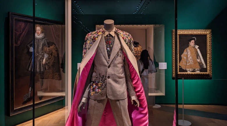 British Fashion Tour with the Victoria & Albert Museum