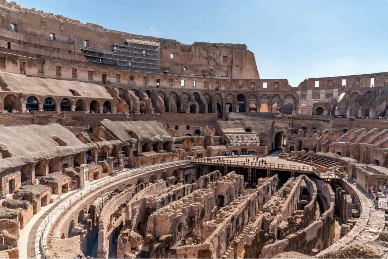 Introduction to the Roman Forum and Colosseum with an Architecture Professor