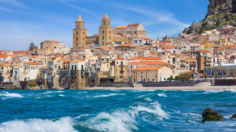 Introduction to Cefalù Tour