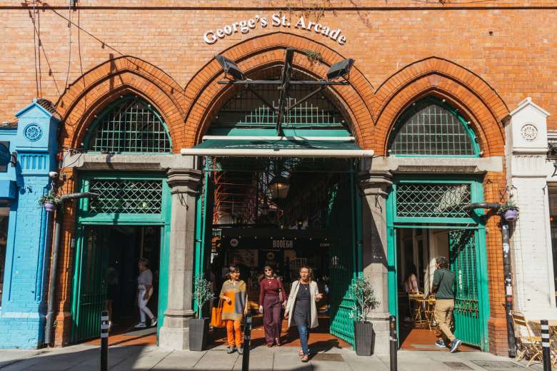 Sites and Insights: An Expert-Led Dublin Welcome Tour