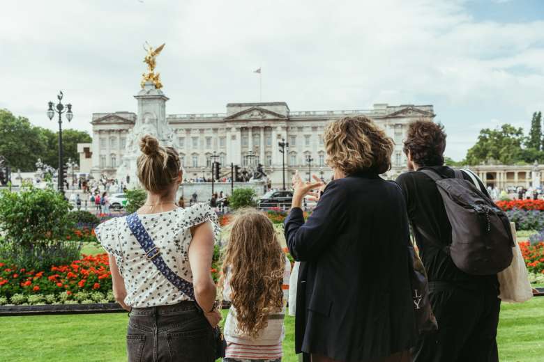 Buckingham Palace and Royal Parks Tour