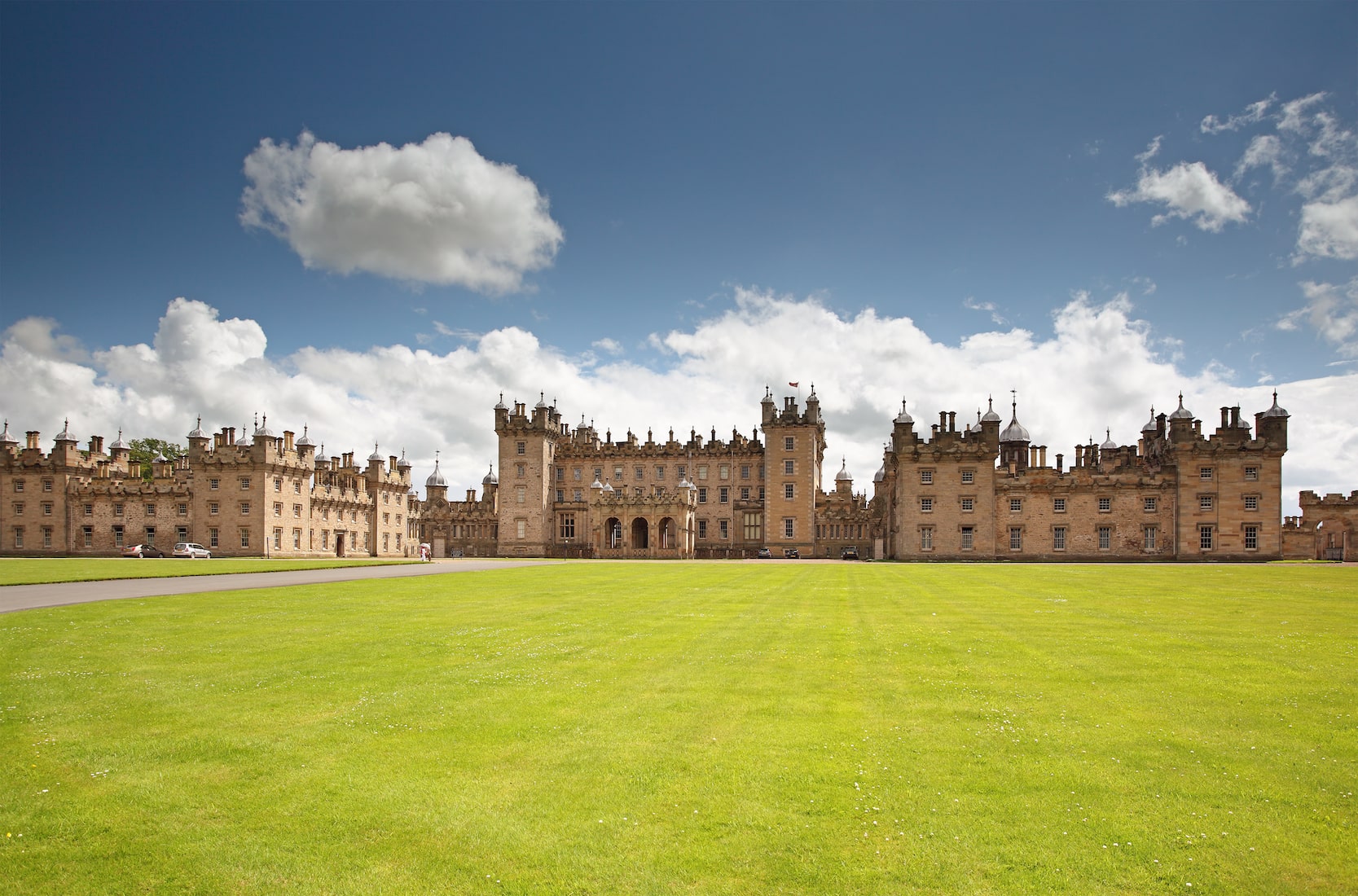 historic scotland castles to visit