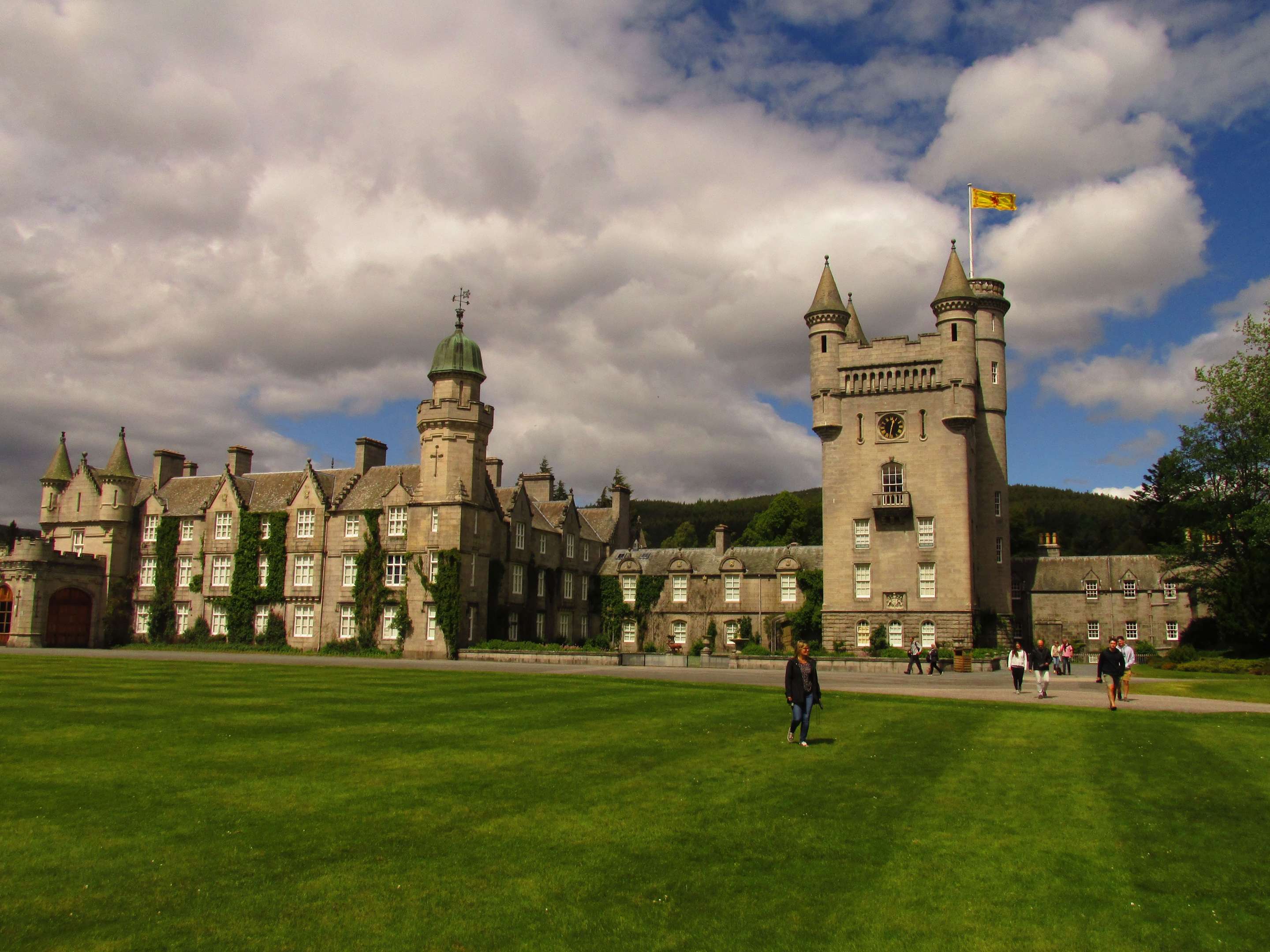 historic scotland castles to visit