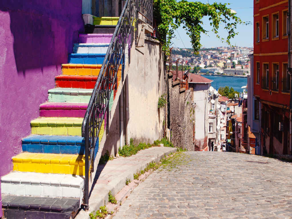 travel stories about istanbul