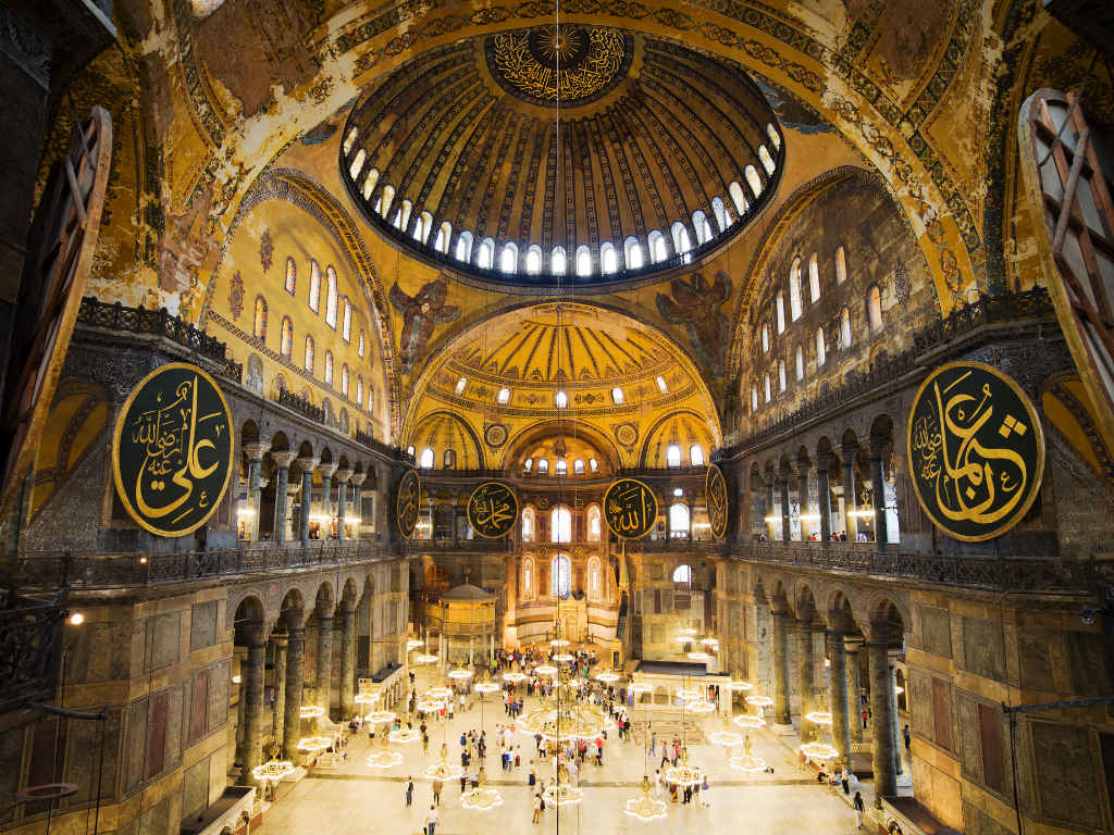 travel stories about istanbul