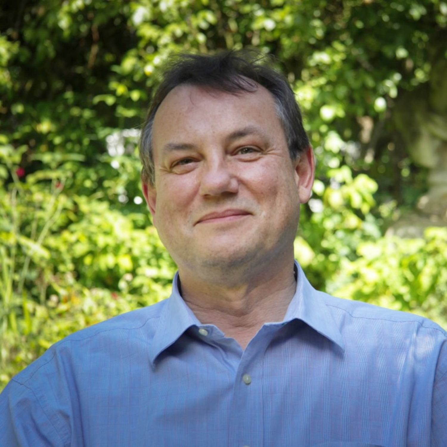 Peter Medhurst Headshot