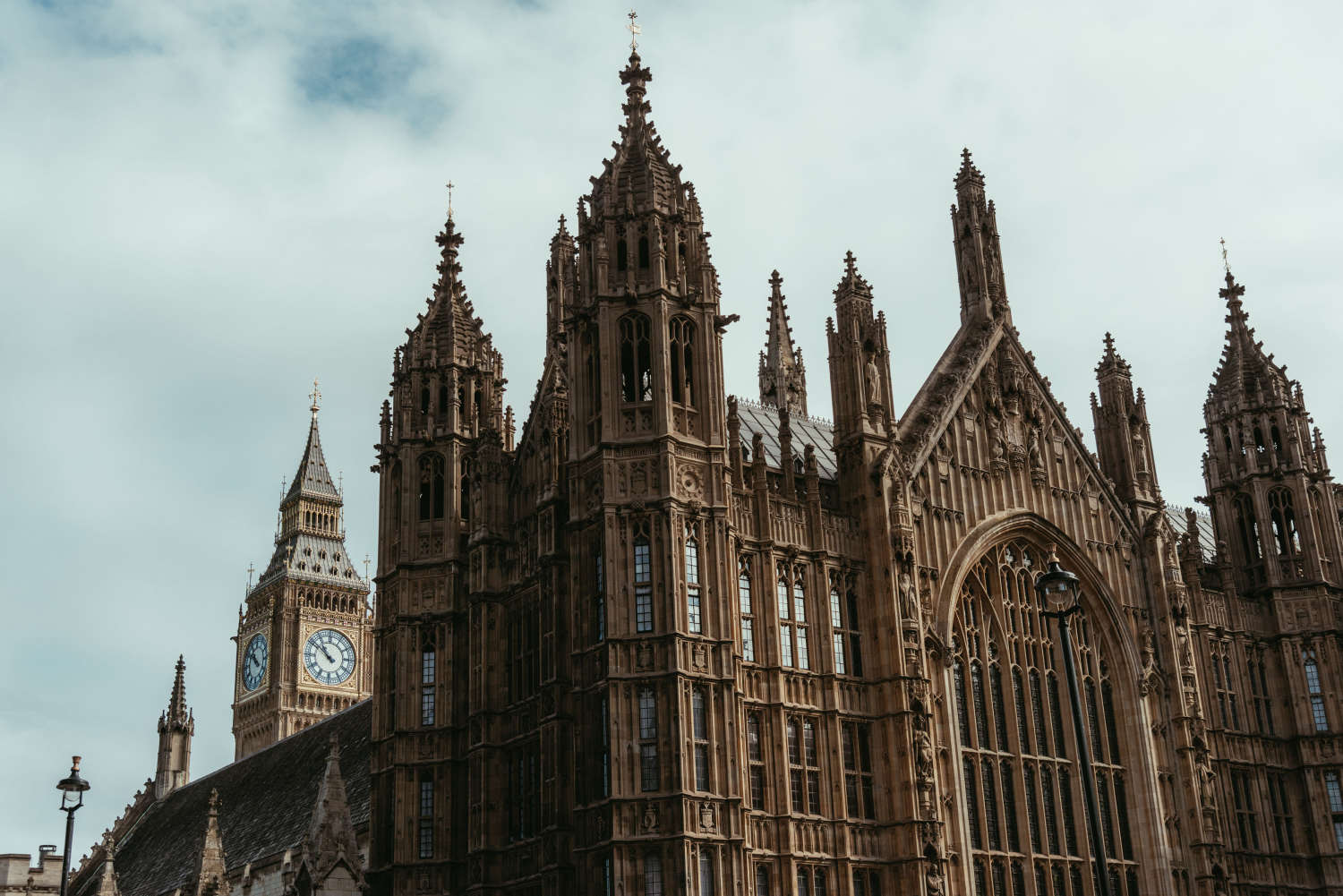 best walking tours in london